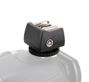 jjc-jsc-8-adaptor-patina-hot-shoe-pc-sync