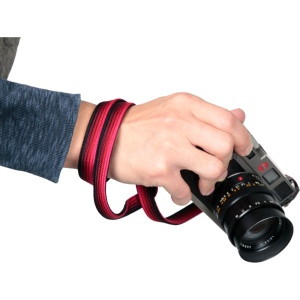 Artisan & Artist ACAM-312A BlackRed, Strap de matase pentru camere foto