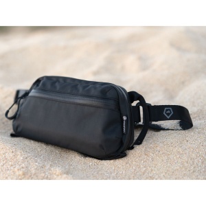 Geanta Toiletry Medium 2L, Neagra