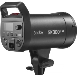 Blit de studio compact Godox SK400IIIV 400Ws cu montura Bowens si panou LCD spate