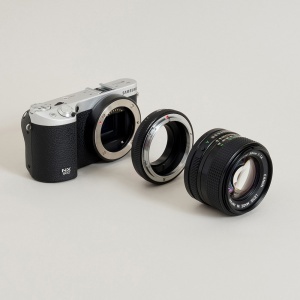 Urth ULMA-FD-NX, Adaptor Obiectiv montura Canon FD la camere Samsung NX