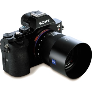 ZEISS Loxia 50mm f/2, Obiectiv full-frame, montura Sony E