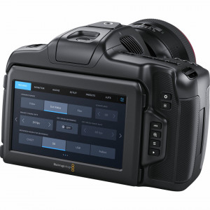 Camera digitala de film cinematografic Blackmagic Design Pocket Cinema Camera 6K G2 cu montura activa EF si senzor Super 35 HDR