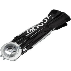 Godox EazyFlow Foldable Octa 90 Bowens Softbox montat pe echipament de studio