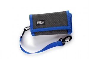 Husa pentru 10 carduri CF sau XQD, ThinkTank Pixel Pocket Rocket, Albastru