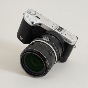 Urth ULMA-F-NX, Adaptor Obiectiv montura Nikon F la camere Samsung NX