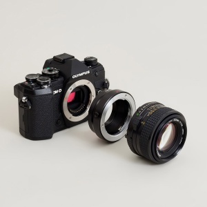 Urth ULMA-MD-M43, Adaptor Obiectiv montura Minolta Rokkor SR  MD  MC la camere Micro Four Thirds (MFT)