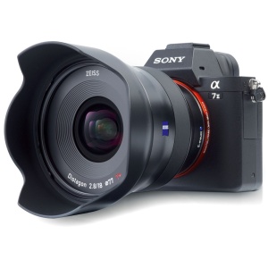 Obiectiv ZEISS Batis 18mm f2.8, full-frame, montura Sony E