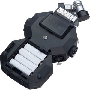 Zoom H8 - Recorder portabil 8 intrări/12 piste cu ecran tactil