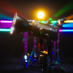 Aputure LS 600c Pro II - Lampa LED RGB, 2300-10000K, cu troler