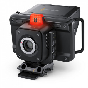 Camera de studio profesionala Blackmagic Studio Camera 4K Pro G2 cu ecran touchscreen de 7 inch si indicator de tally superior