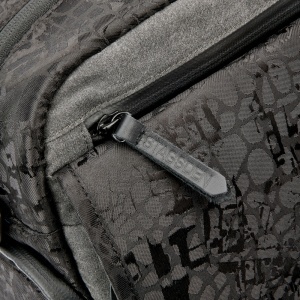 Geanta de umar 3 Legged Thing Toxic Wraith L (Onyx Black), 20L