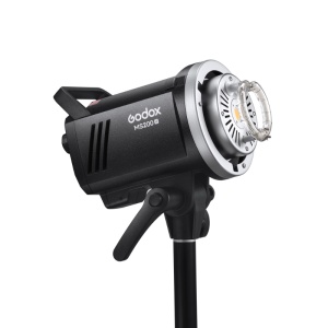 Godox MS200V-D, Kit 3 Blițuri MS200-V cu stative, softbox-uri și umbrelă