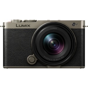 Panasonic Lumix S9 Titanium Black Kit 18-40mm F/4.5-6.3