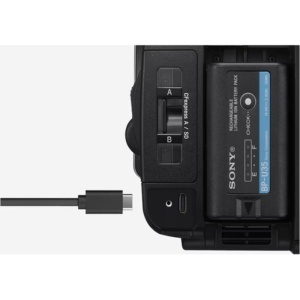 Sony PXW-Z300 3-CMOS XDCAM, Camera Video UHD 4K60, Zoom 17x, AI AF