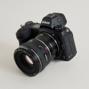 Urth ULMA-EF-Z, Adaptor Obiectiv montura Canon EFEF-S la camere Nikon Z