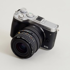 Urth ULMA-K-EF-M, Adaptor electronic Obiectiv montura Pentax K la camere Canon EOS-M