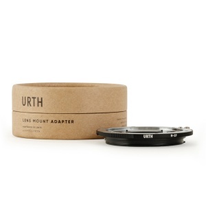 Urth ULMA-R-EF, Adaptor Obiectiv montura Leica R la camere Canon EFEF-S