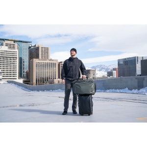 WANDRD Transit Carry-On Roller, Troler Negru 40L