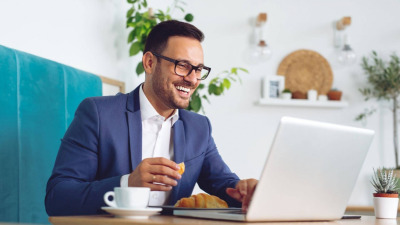 E important să arăți bine și în ședințele online