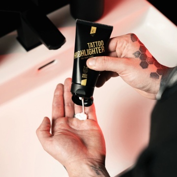 Crema pentru tatuaje Angry Beards Tattoo Hightlighter Travis Ink 75ml