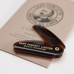 Pieptene de mustata Captain Fawcett Folding Pocket Moustache Comb CF.87T