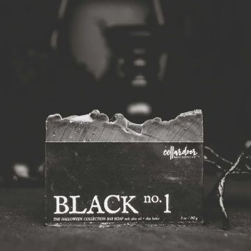Sapun de corp Cellar Door Bath Supply Co. The Black No.1 142g