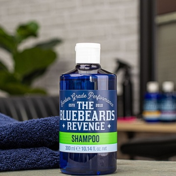 Sampon de par The Bluebeards Revenge Classic Shampoo 300ml