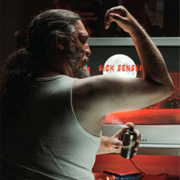 Antiperspirantul spray Angry Beards Sick Sensei 
