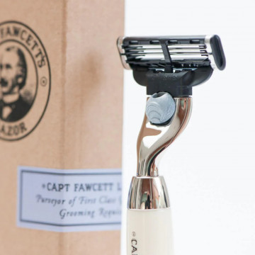 Captain Fawcett Finest Hand Crafted Safety Razor Mach3 Fitting - Img 2