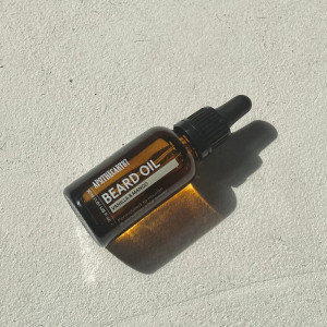 Ulei de barbă Apothecary 87 Vanilla & Mango 30ml