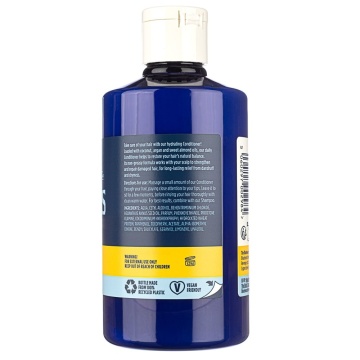 Parfumul clasic se remarca printr-o explozie citrică de bergamotă și lime revigorant, completată de un amestec botanic de lavandă, patchouli, chihlimbar și mosc.  Fara Parabeni  Formula complet vegana