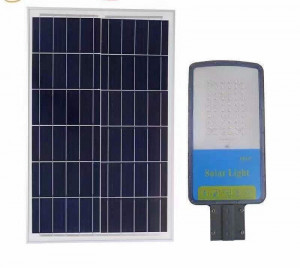 Lampa LED 100W Iluminat Stradal Solara cu telecomanda si senzor crepuscular
