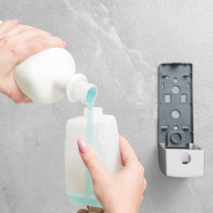Vog und Arths - Dozator manual de săpun lichid - 350 ml, de perete -alb - Img 3