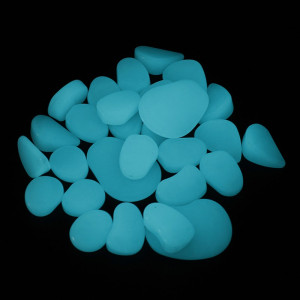 Pietricele fosforescente glow in the dark decorative, translucide care lumineaza turcoaz cantitate 500 g - Img 2