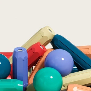 Set magnetic de constructie pentru copii, 136 piese multicolor, cutie depozitare, 2.9-8.6 cm - Img 6