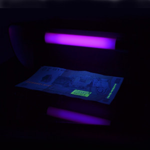Tester profesional de bancnote cu lampa uv 4w - Img 3