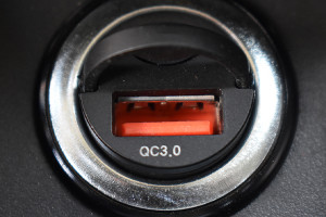 INCARCATOR AUTO USB QC3.0 18W - Img 6