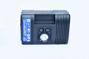 COMPRESOR AER 12 V 7 IN 1 - Img 1