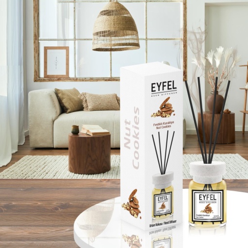 Odorizant camera Eyfel Fursec cu Alune 120ml