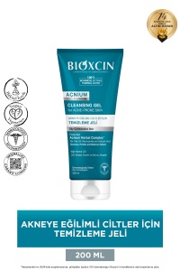 Gel de spălare pentru față Acnium Sebum Balancing 200 ml