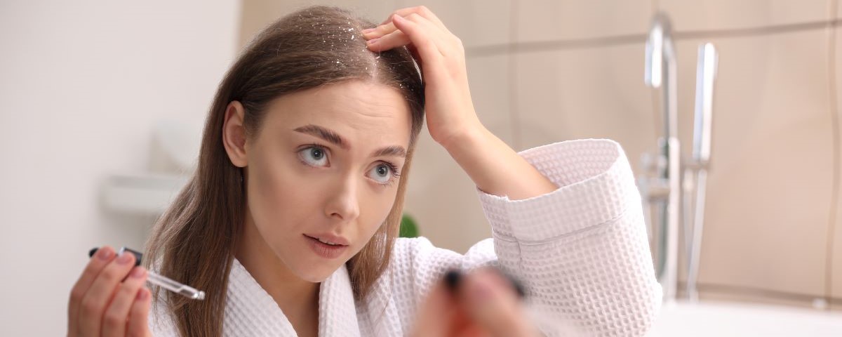 Ce este dermatita seboreică a scalpului și cum să o tratezi?