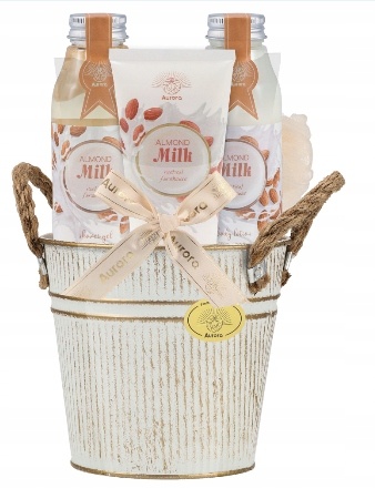 Set cosmetice cu lapte de migdale 4 produse, Aurora
