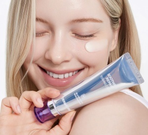 Crema tonifianta cu Glutathione Nano Brightening™ Repair Toning Cream R4, 50 ml, Dermafirm - Img 3