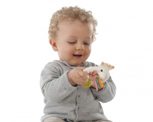Set Cadou SOPHIEsticat – Girafa Sophie și Inel de dentiție Colo'Rings - Img 4