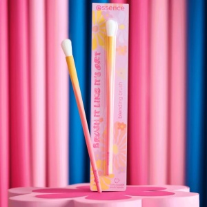 Pensula pentru blending BRUSH IT LIKE IT'S ART, 1 bucata, Essence - Img 4