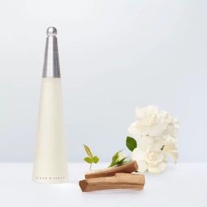 Set L’Eau d’Issey Women Apa de toaleta 50 ml + Lapte de corp 50 ml + Gel de dus 50 ml, Issey Miyake - Img 2