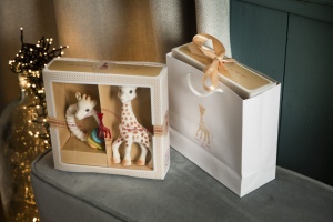 Set Cadou SOPHIEsticat – Girafa Sophie și Inel de dentiție Colo'Rings - Img 2
