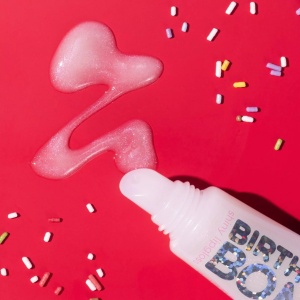 Luciu de buze Birthday Bomb Cake My Day! 01, 10 ml,Essence - Img 5