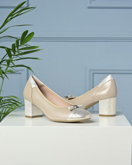 Elegantne ženske cipele na manju štiklu, slika 1